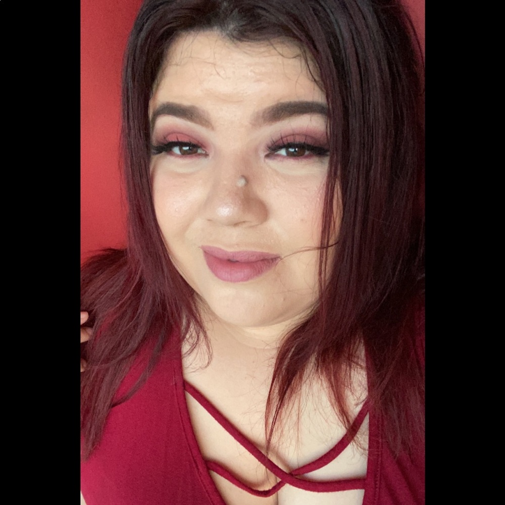 Meet your Posher, Ana